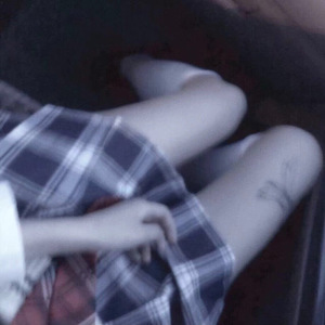 免费看裸体美女www
